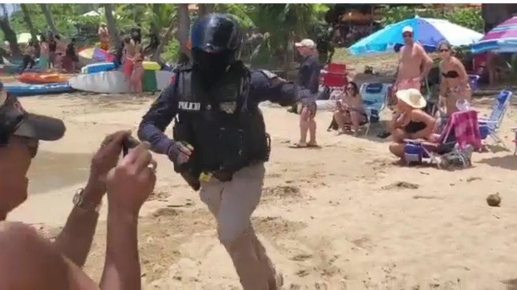  Ahora captan en video momento en que FURA intenta intervenir yola de dominicanos en el Oeste 