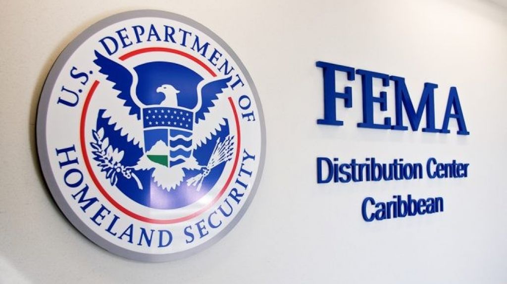  Fema alerta a los solicitantes de ayuda por huracanes del riesgo de fraude 