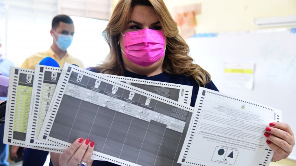  Comisionada residente vota en Carolina, reconoce que en el pa&iacute;s &ldquo;tiene que haber cambios&rdquo; 