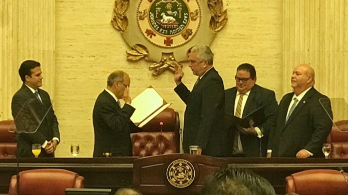 Rivera Schatz, tras asumir presidencia del Senado: "Necesitamos voluntad colectiva para la toma de decisiones valientes"