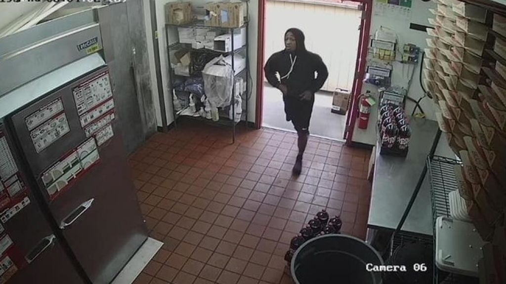  Video:La Polic&iacute;a abre fuego contra sospechoso de robo y deja a tres ni&ntilde;os heridos en Oklahoma 