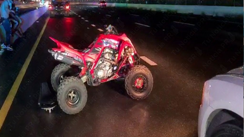  Video: Se le fueron a la fuga en un &ldquo;Four Track&rdquo; a los municipales de Carolina y se &ldquo;pelaron&rdquo; en la Baldorioty 