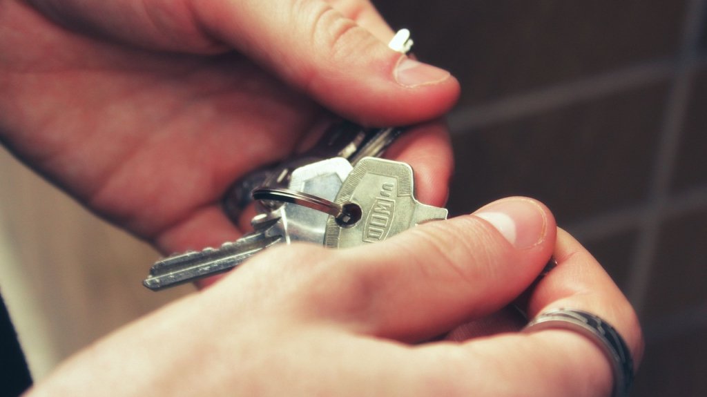  Anuncian moratoria temporal de desalojos por falta de pago de renta Secci&oacute;n 8 