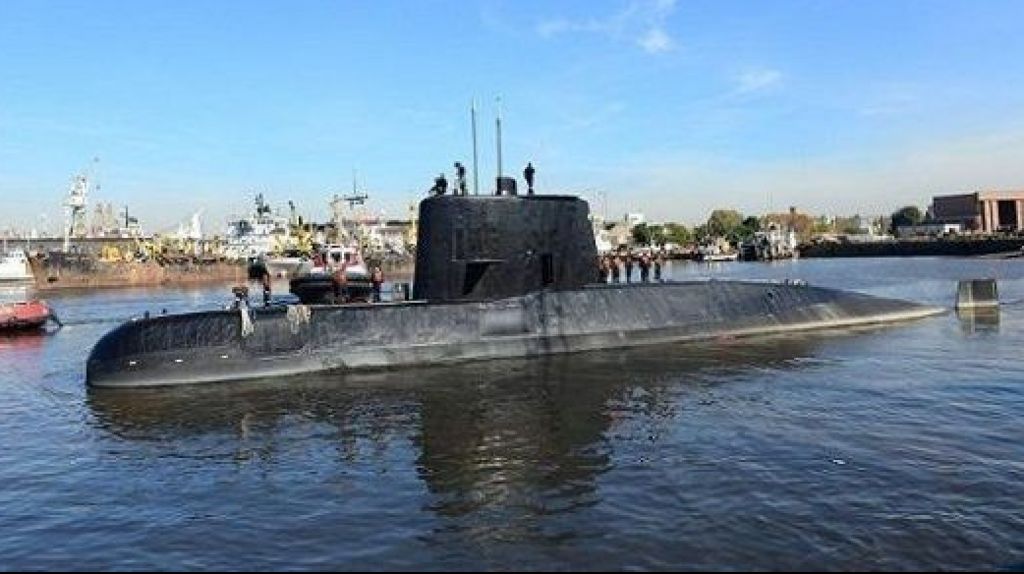 Detectan seÃ±al en el AtlÃ¡ntico que podrÃ­a ser del submarino argentino desaparecido hace una semana