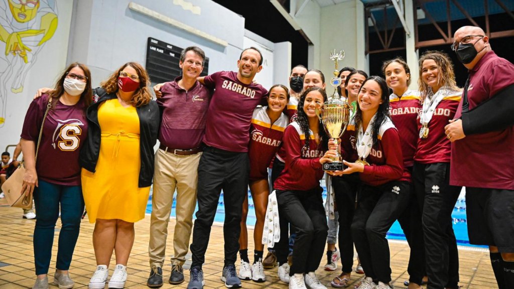  Sagrado y RUM campeones LAI en natación 