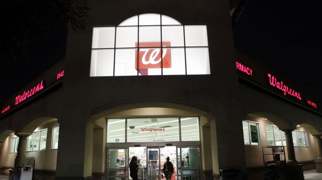  Roban $2,900 en mercanc&iacute;a en Walgreens 