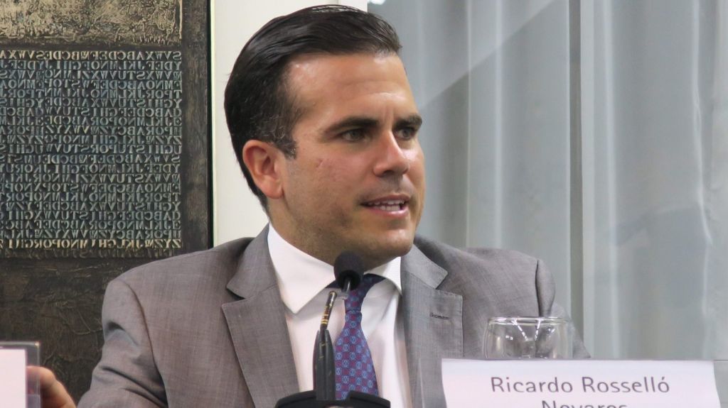  Gobernador anuncia exenciones federales de vivienda para la isla 