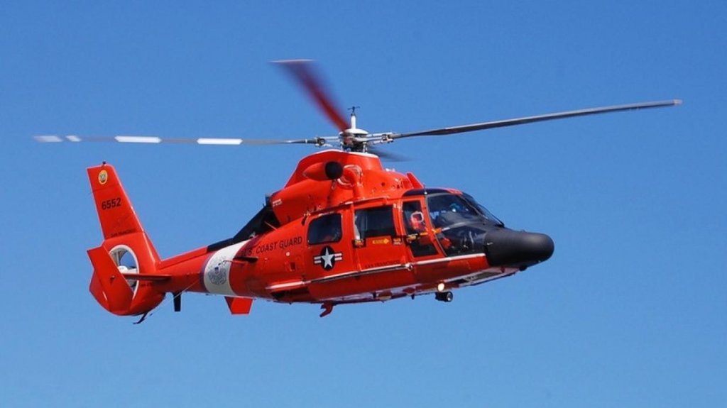  Guardia Costera finaliza b&uacute;squeda de seis personas desaparecidas tras el vuelco de una yola con indocumentados en el Canal de la Mona 