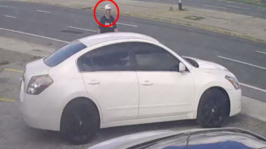  Se Busca: Qued&oacute; grabado mientras robaba un Nissan en Caguas 