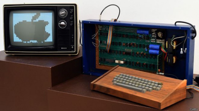 Buscan a la mujer que donÃ³ sin saber una Apple-I de US$200.000