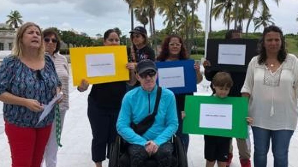  Padres y entidades se oponen a nueva Ley de Educaci&oacute;n Especial 