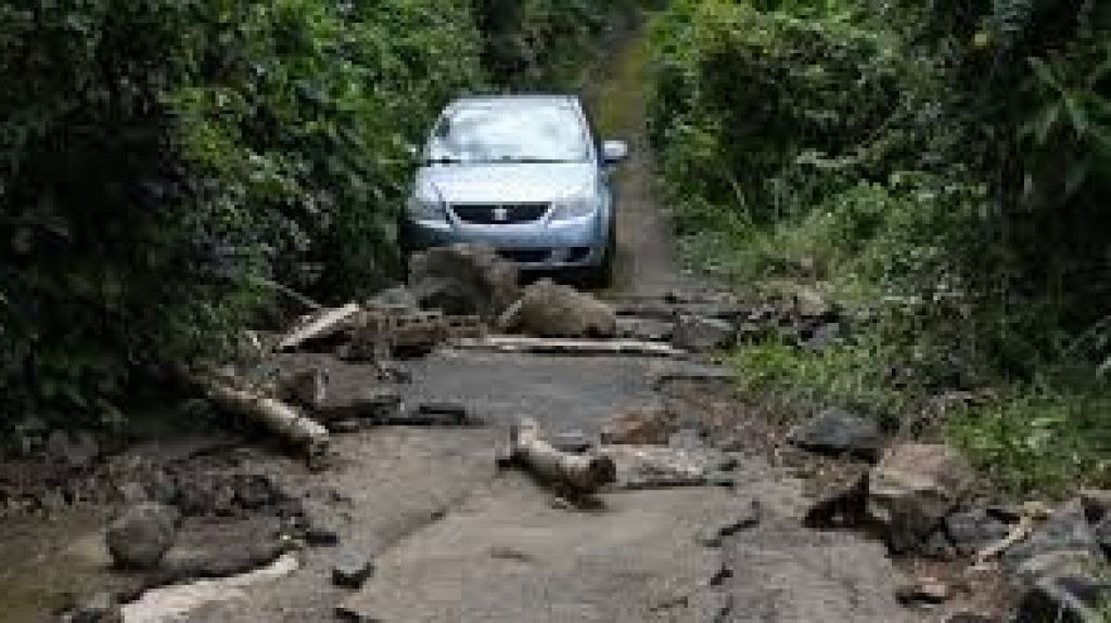 Legislador busca fondos federales para reparar carretera de Orocovis a Morovis 