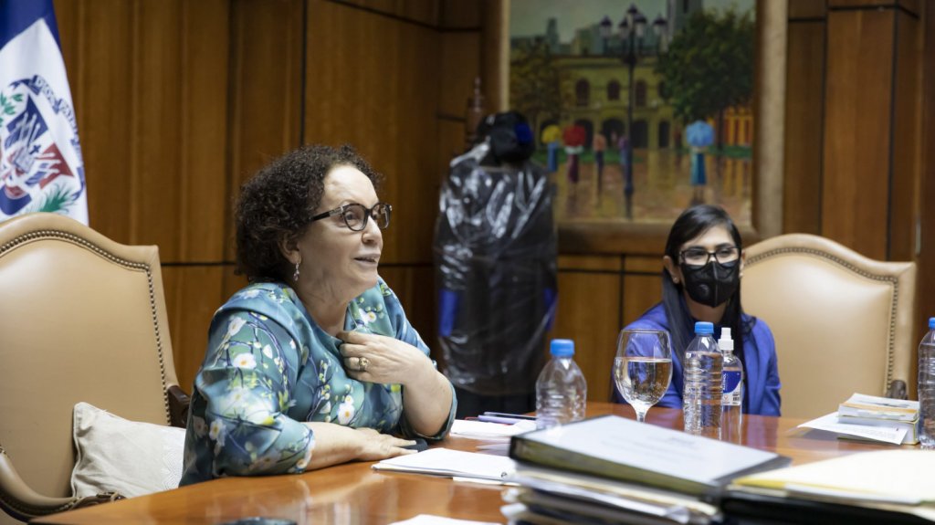  Procuradora General de la República reafirma la determinación de impulsar acciones para proteger a la niñez y la adolescencia 