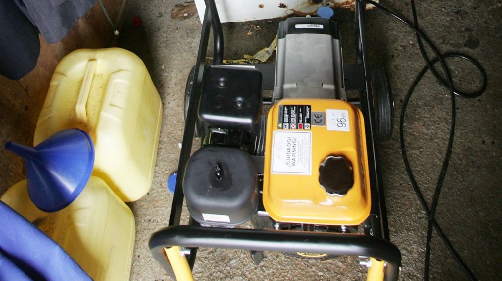  Hombre muere intoxicado por humo de generador el&eacute;ctrico en Morovis 