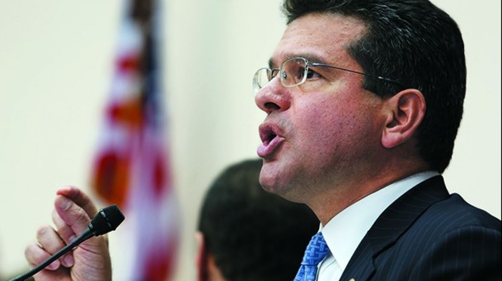  Pierluisi admite que su llegada al poder no es el escenario id&oacute;neo 