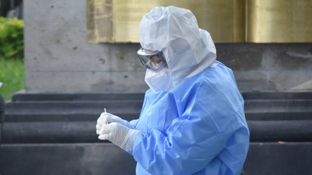  OMS alerta ante aumento de hospitalizaciones por covid; “el virus está cambiando” 