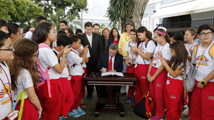 PUERTO RICO HACE HISTORIA CON SU BOSQUE MODELO