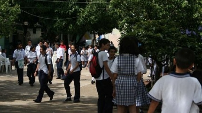 MaÃ±ana se reanudan las clases en las escuelas pÃºblicas tras la emergencia elÃ©ctrica