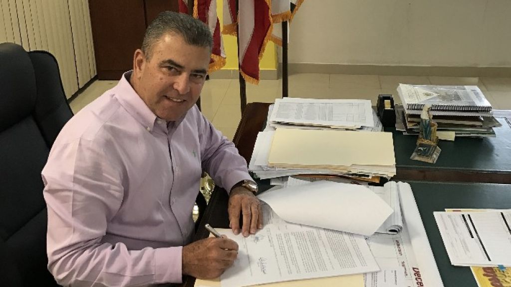  Pagar&aacute;n un bono navide&ntilde;o mayor a lo esperado en Vega Alta. 