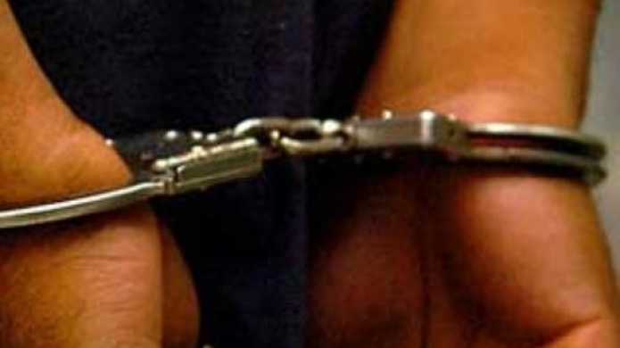 A la cÃ¡rcel hombre que llego desnudo al cuartel de Aguadilla y agrediÃ³ dos policÃ­as 