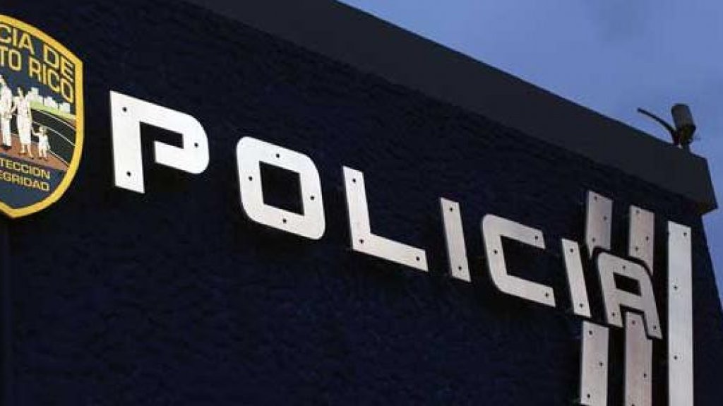  Este dice que le robaron 12 mil d&oacute;lares que dej&oacute; dentro de su auto esta madrugada en Quebradillas 