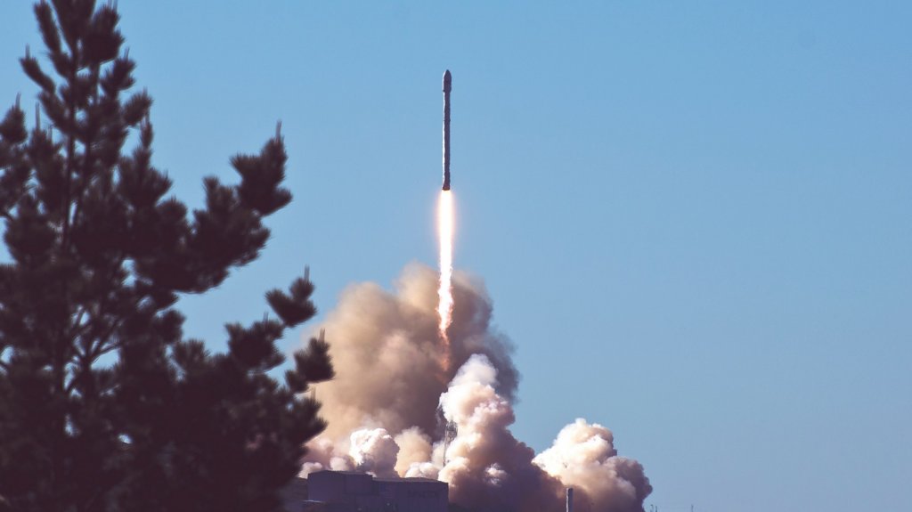  Estados Unidos prueba misil intercontinental con &eacute;xito 