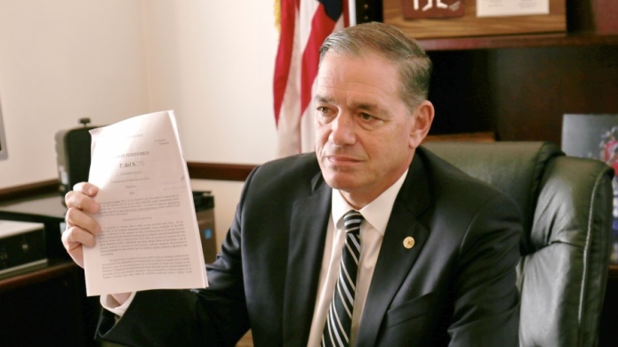 Proponen que se considere agravante disparar en zona escolar