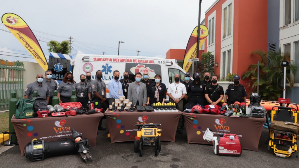  Carolina adquiere equipo especializado para la Polic&iacute;a municipal y la oficina de manejo de emergencias 