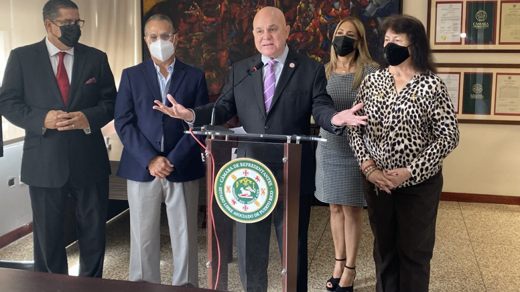  Radican mandamus contra presidente de la C&aacute;mara para que comience proceso de transici&oacute;n 