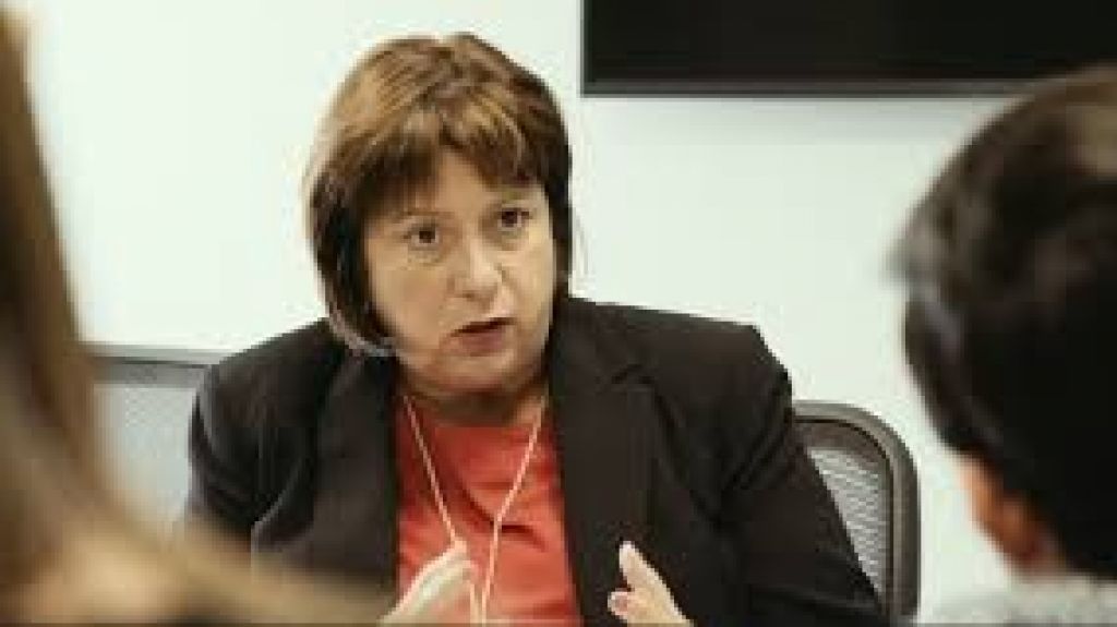  Env&iacute;an carta a Natalie Jaresko exigiendo que libere fondos para el recogido de gomas usadas 
