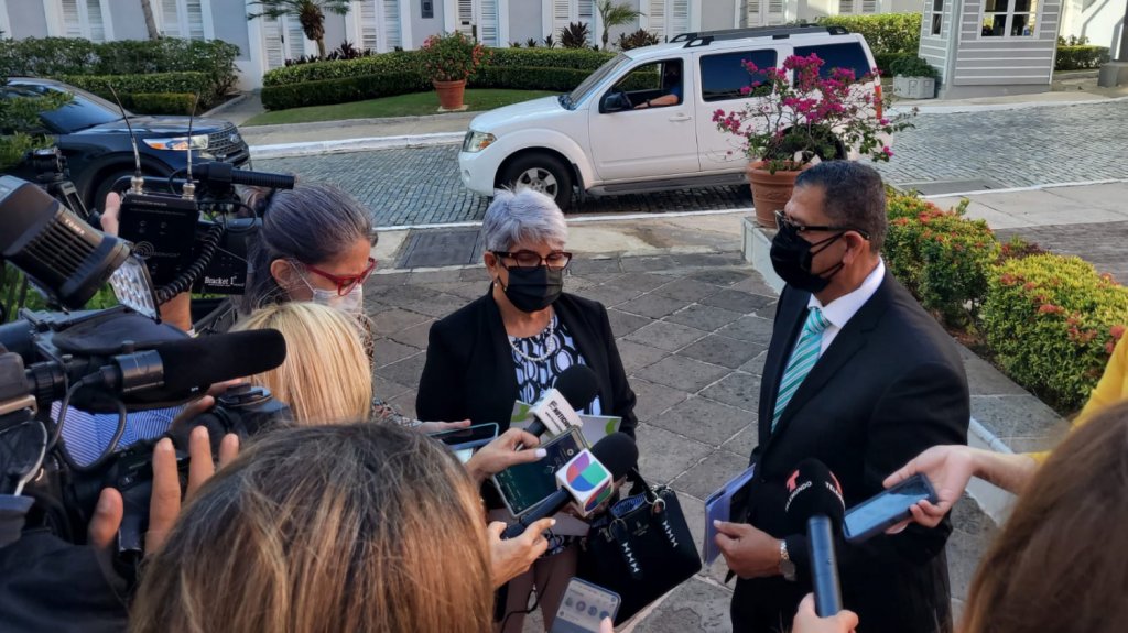  Asociaci&oacute;n de Maestros pide mantener las escuelas cerradas ante repunte de casos de covid 