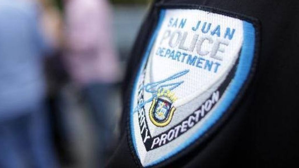  Se encontraba grabando con su celular en el Viejo San Juan y un &ldquo;Caco&rdquo; se lo rob&oacute; 