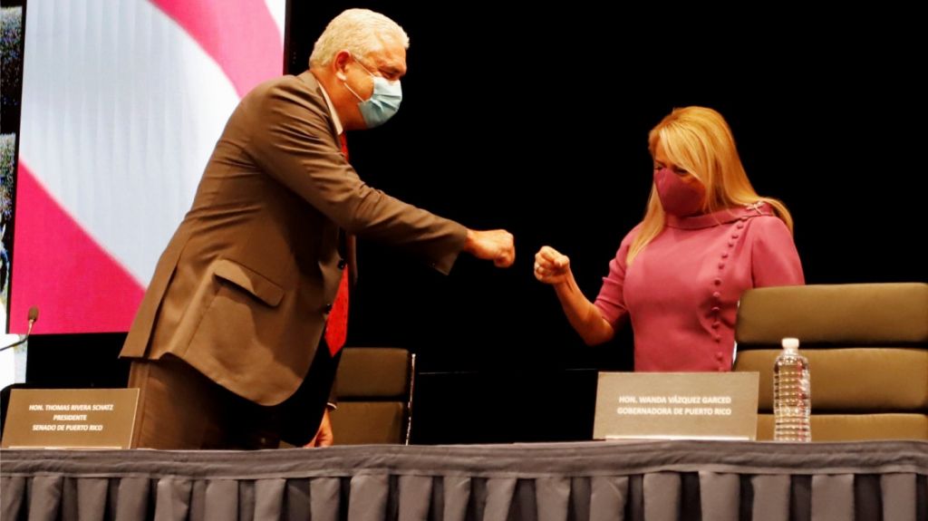  Gobernadora de Puerto Rico promete bono navide&ntilde;o y defender pensiones 