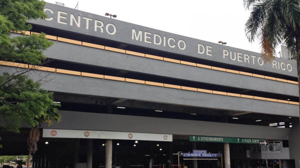  Cinco enmascarados se roban ATM de estacionamiento multipisos del Centro M&eacute;dico 