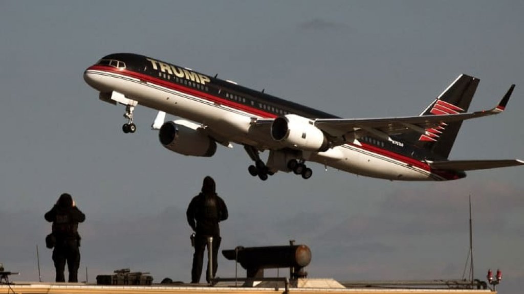  Avión de Trump se desvía, pero aterriza de manera segura 