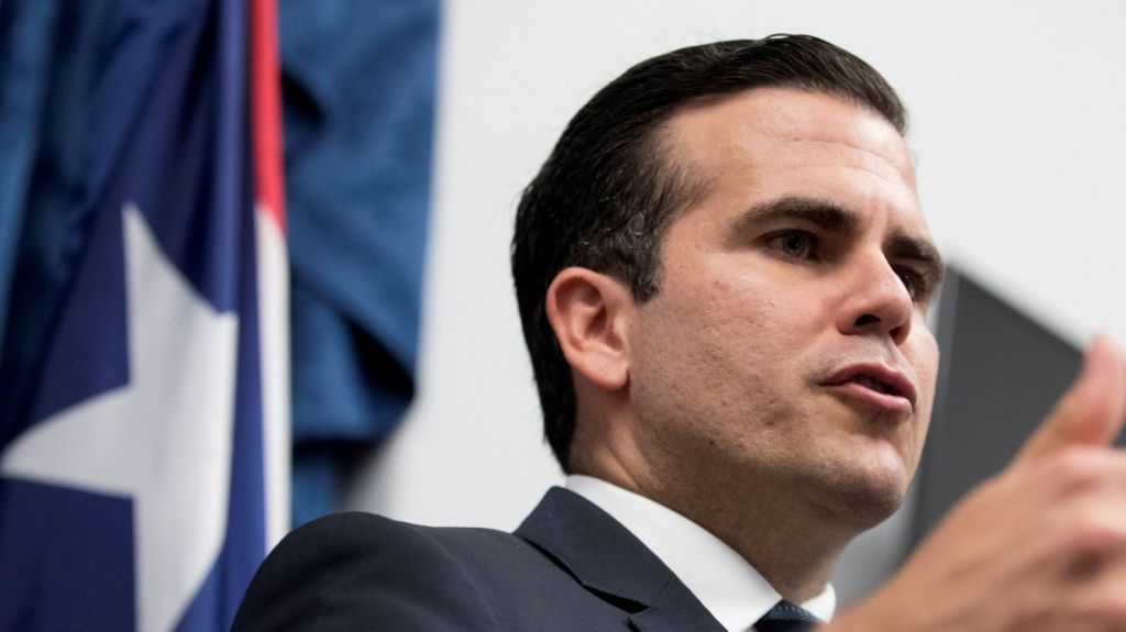  Gobernador anuncia el env&iacute;o de reintegros de Hacienda 