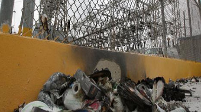 Video: ExplosiÃ³n de una Sub-EstaciÃ³n de EnergÃ­a elÃ©ctrica en Humacao 