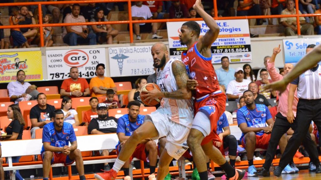  Vaqueros consiguen su octava victoria al hilo y San Germ&aacute;n domina en su casa 