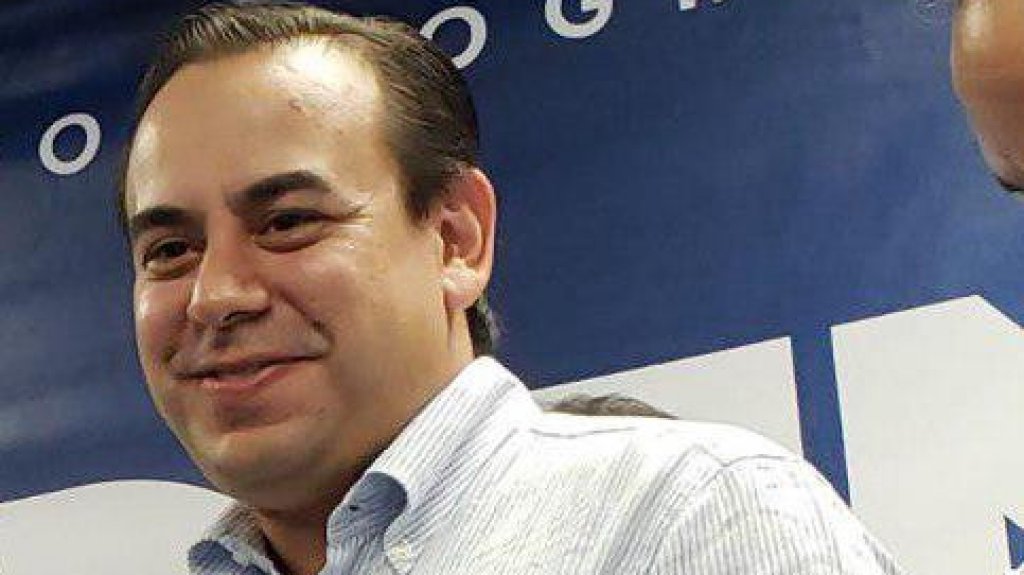  Villafa&ntilde;e denuncia que Junta Examinadora de Veterinarios incumple con la Ley 86 