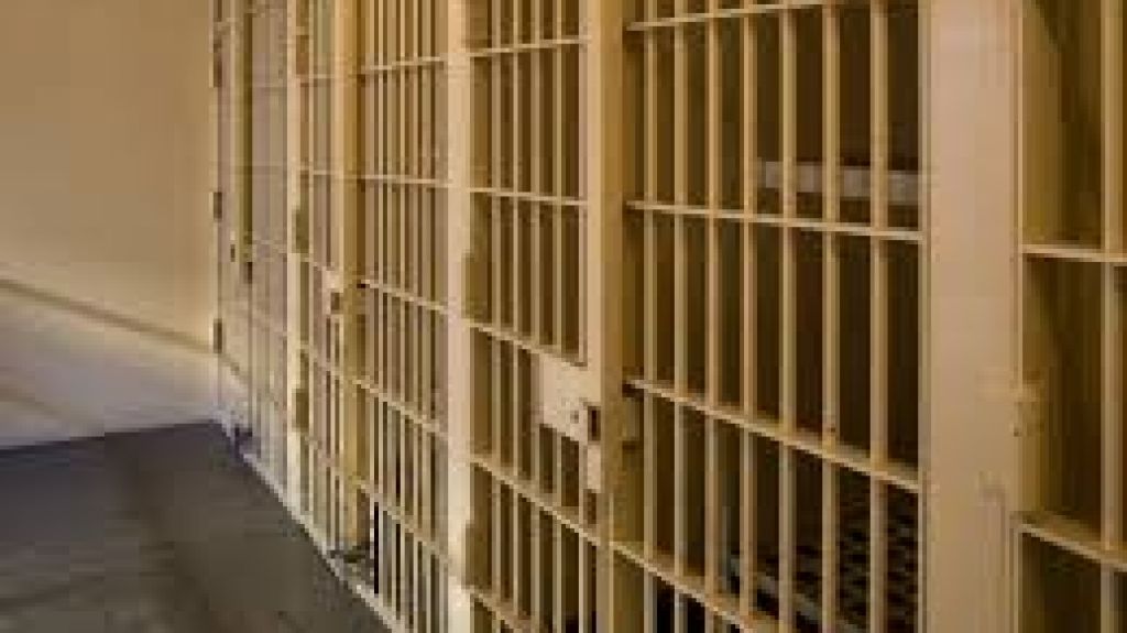  Radican cargos por apropiaci&oacute;n ilegal contra menor acusado de asesinar a su madre en R&iacute;o Grande 