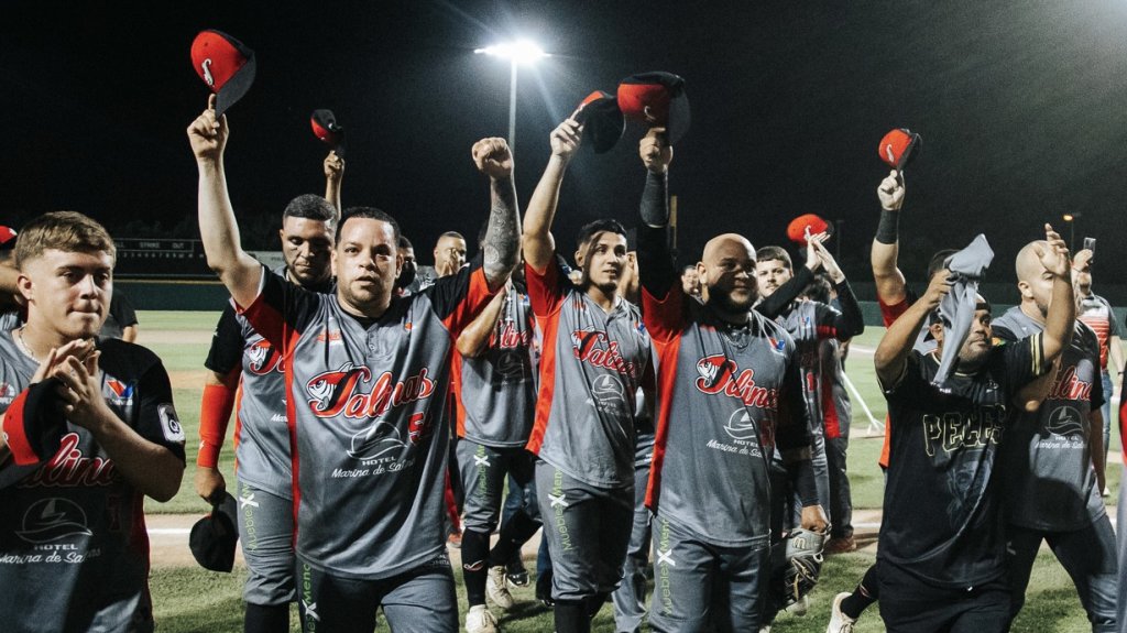  Salinas blanquea a Yabucoa para conseguir el último boleto semifinalista de la Doble A 