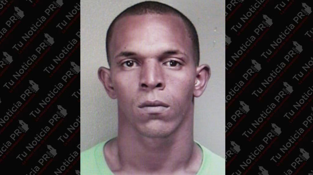  Arrestan a &ldquo;Cabillo&rdquo; en Lo&iacute;za con drogas y un arma 