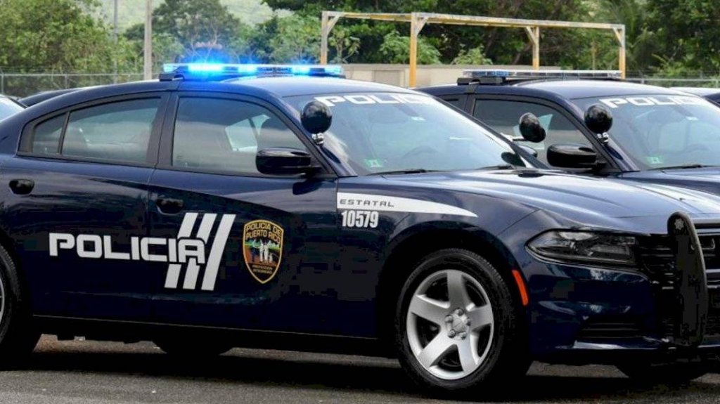  Roban 8 tablillas a patrullas de la polic&iacute;a en Arecibo 