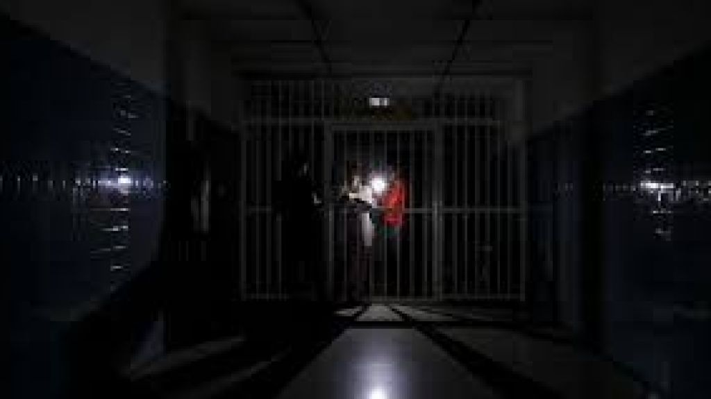  Vea video: El apag&oacute;n masivo en Venezuela agrava la situaci&oacute;n de los hospitales 