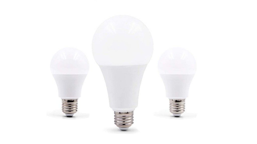  Distribuyen cerca de 45 mil bombillas LED en seis municipios para que familias puertorrique&ntilde;as ahorren en luz 