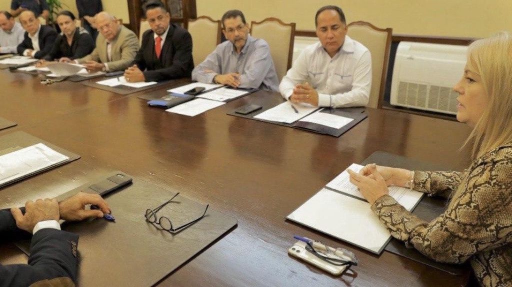  Gobernadora anuncia que 8 municipios reciben fondos por 3.6 millones del programa CDBG para revitalizar comunidades 