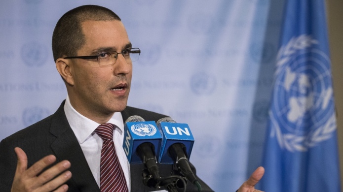  Venezuela acusa a EE.UU. de buscar "un cambio de rÃ©gimen por la fuerza"