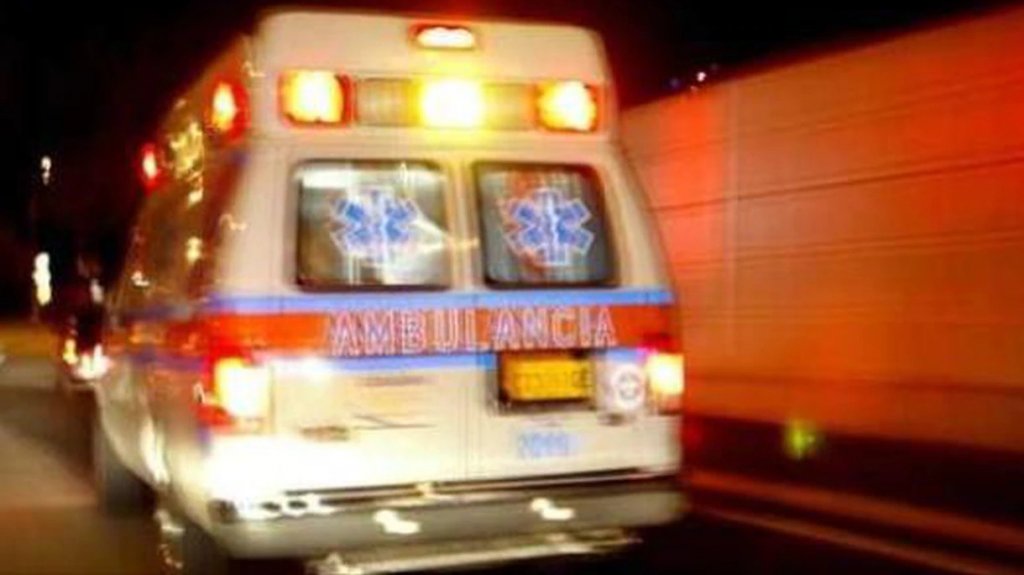  Grave pasajera de un fourtrack tras chocar con una valla Villalba 