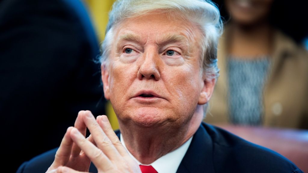  Dem&oacute;cratas inician investigaci&oacute;n sobre la relaci&oacute;n de Trump con Arabia Saud&iacute; 