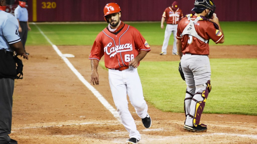  Los Criollos caen ante los Indios en el cierre de la temporada regular y pierden el invicto como locales 